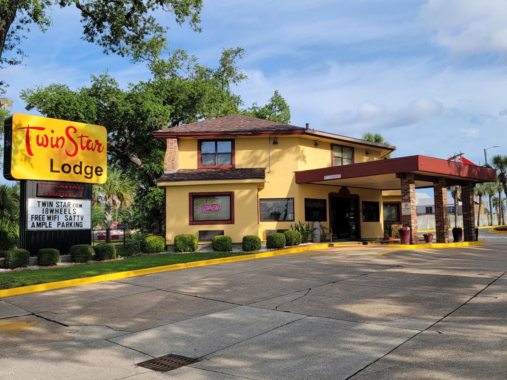 Twin Star Lodge บิล็อกซี ภายนอก รูปภาพ